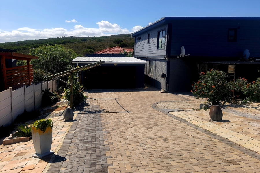 3 Bedroom Property for Sale in Seemeeu Park Western Cape